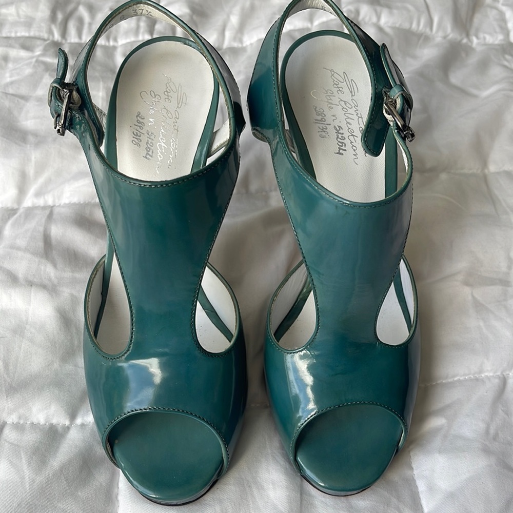 Like new. Santoni rose collection size 37 1/2 teal peep toe pumps